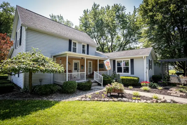 8205 W Cornbread Rd, Muncie Indiana